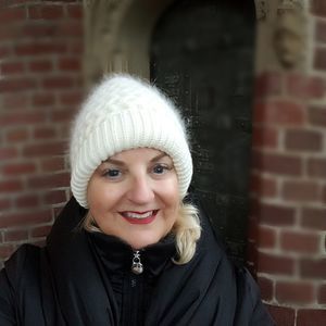 Meet your Posher, Beth